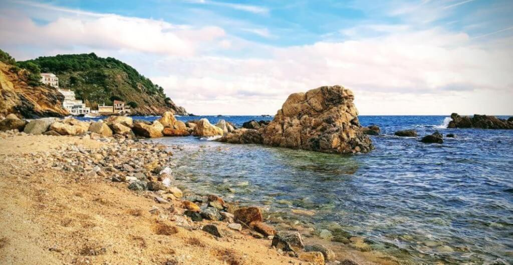 Villa Casa 4Estacions Palamós 3a linia de mar zona Port Marina - pàrquing Esterno foto